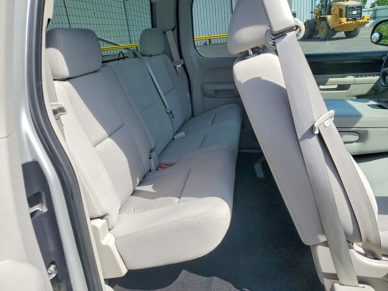2011 CHEVROLET SILVERADO