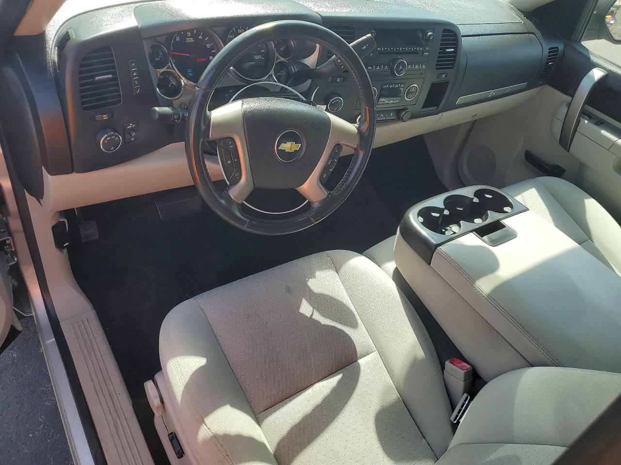 2011 CHEVROLET SILVERADO