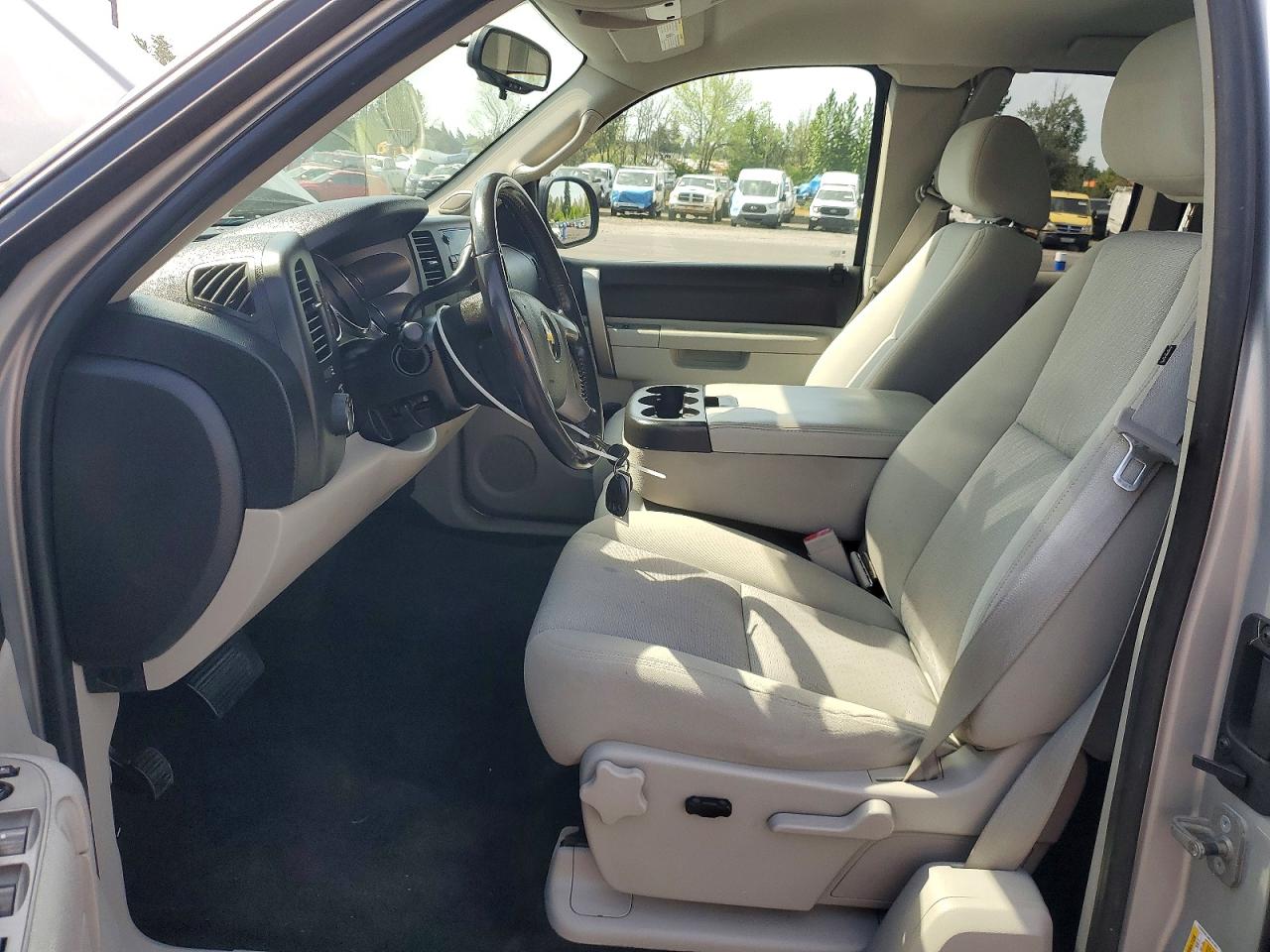 2011 CHEVROLET SILVERADO