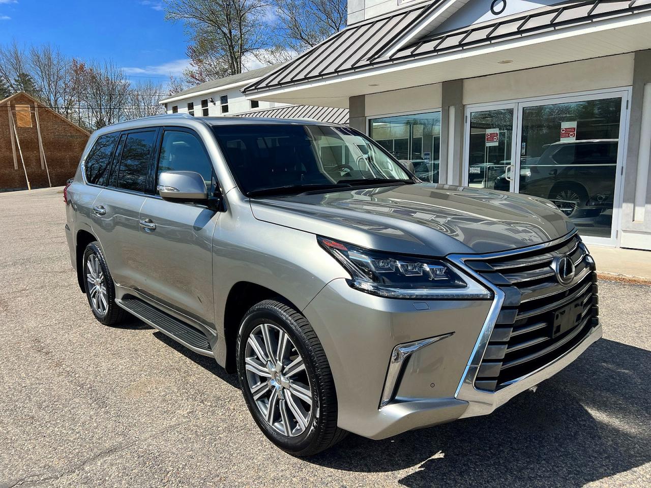 2017 LEXUS LX570