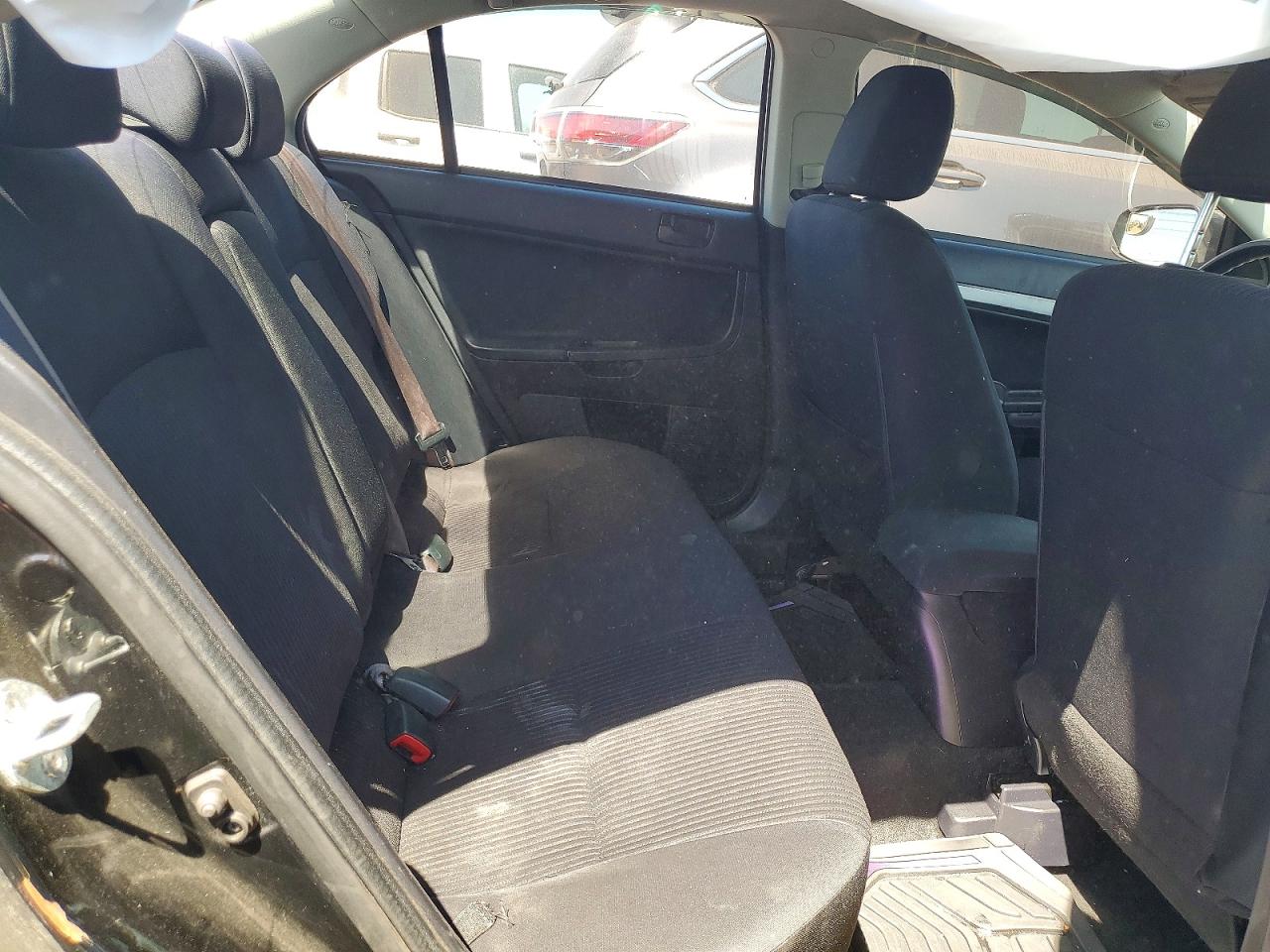 2015 MITSUBISHI LANCER