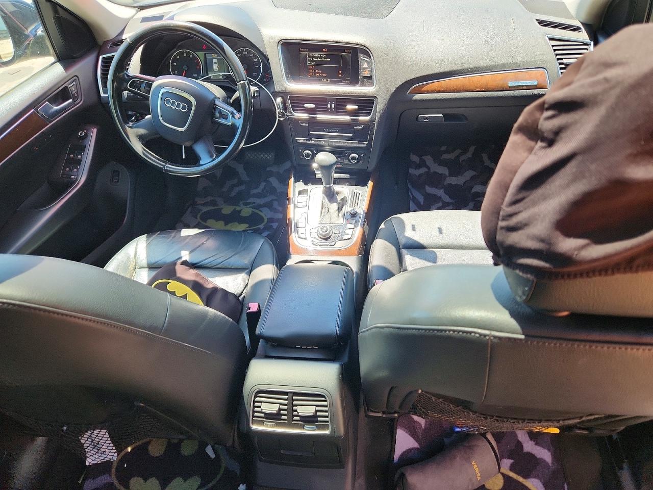 2011 AUDI Q5