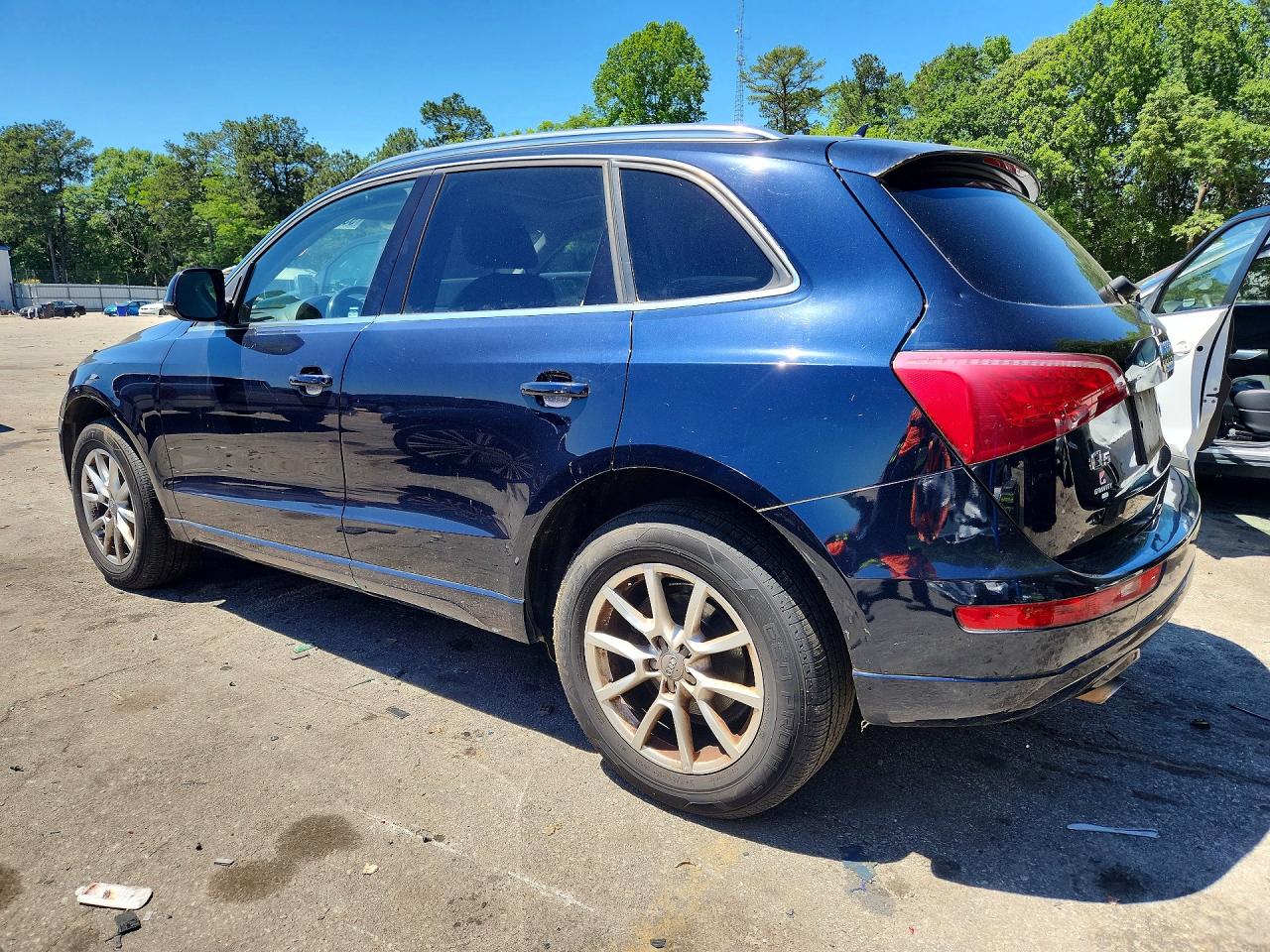 2011 AUDI Q5