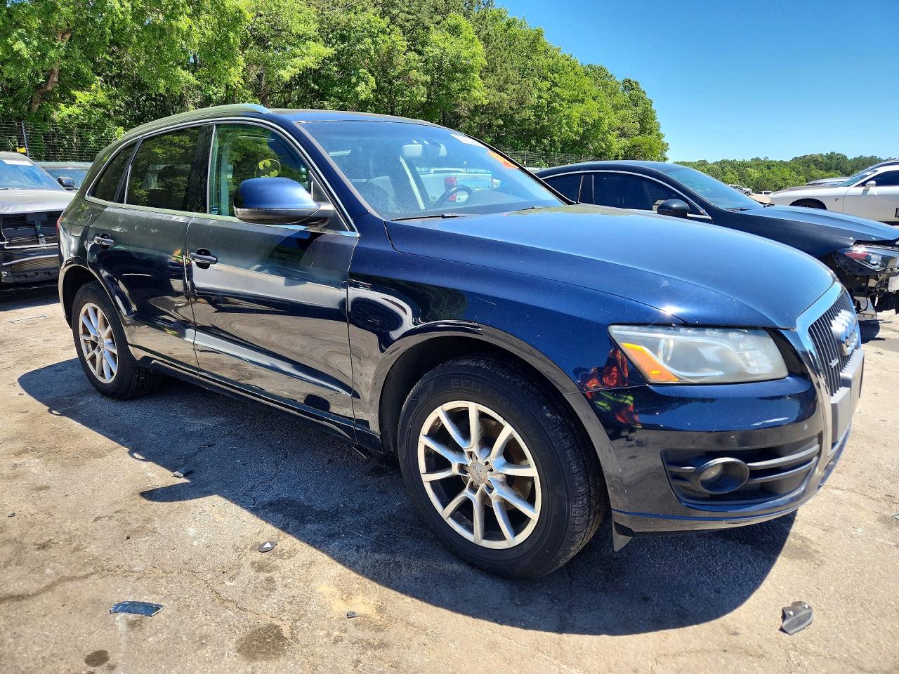 2011 AUDI Q5