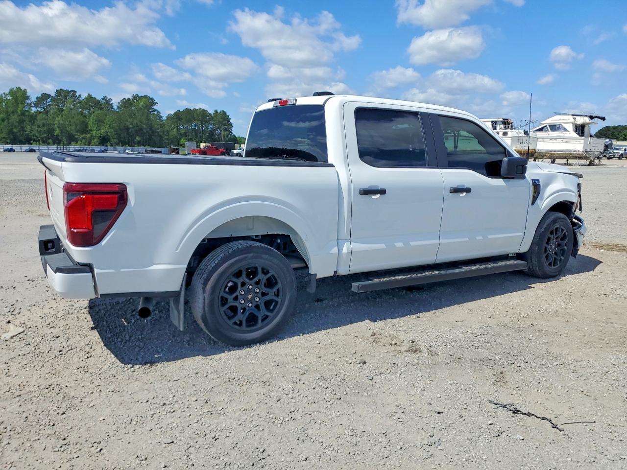 2025 FORD F150