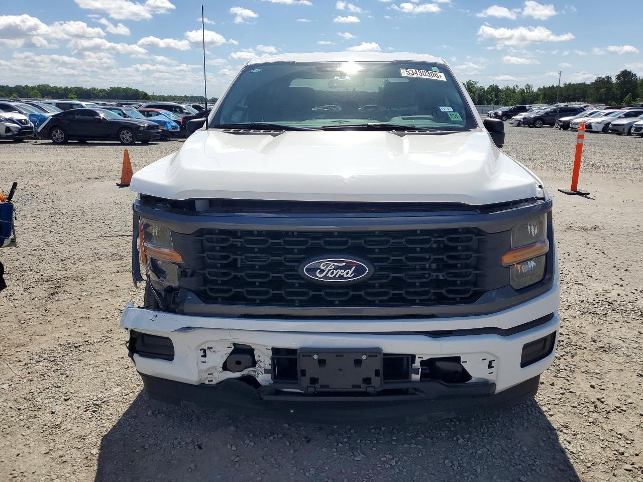 2025 FORD F150