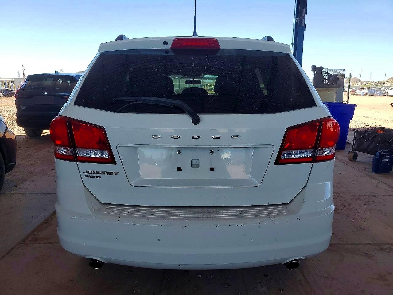 2011 DODGE JOURNEY