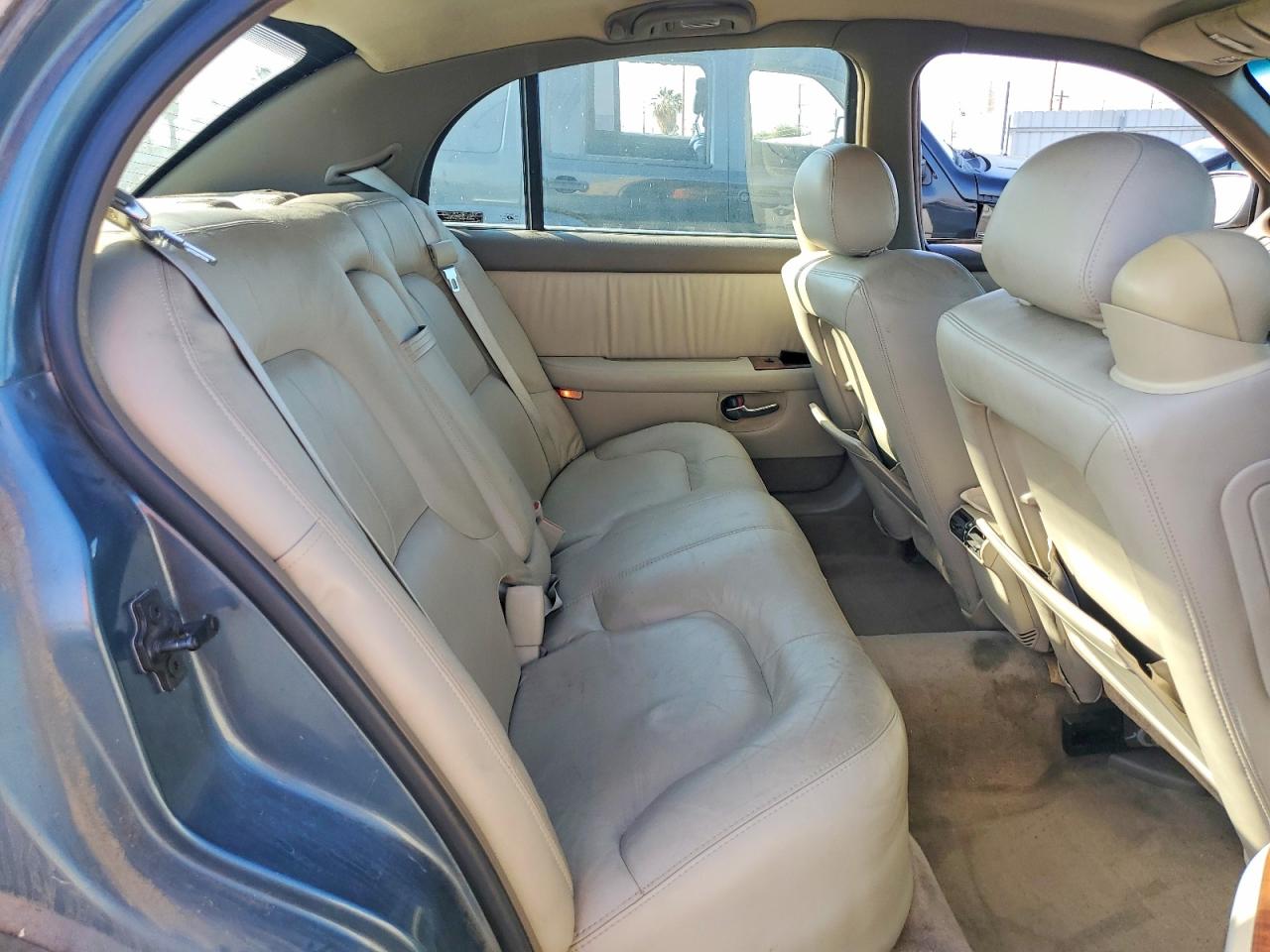 2001 BUICK PARK AVE