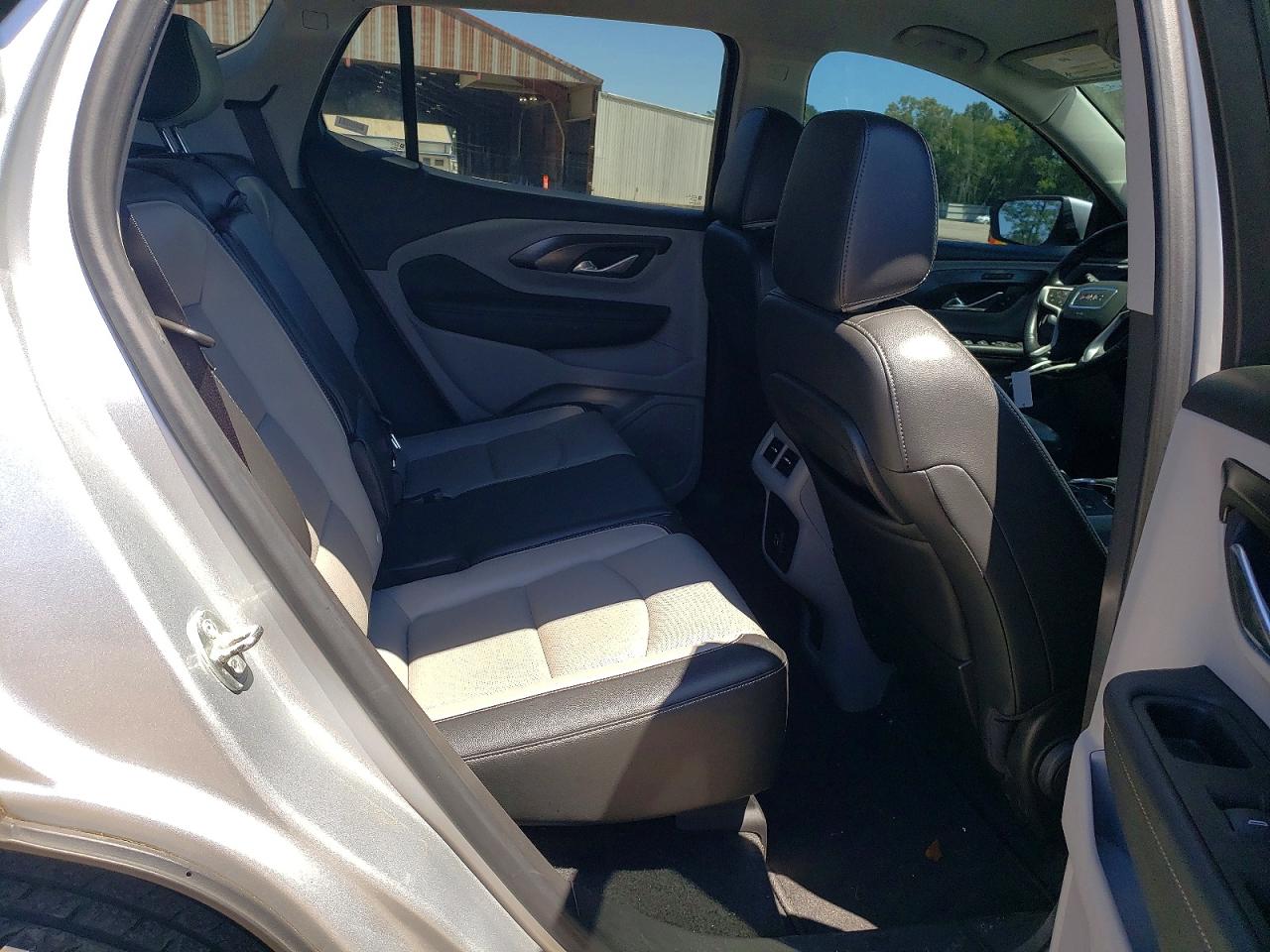 2022 GMC TERRAIN
