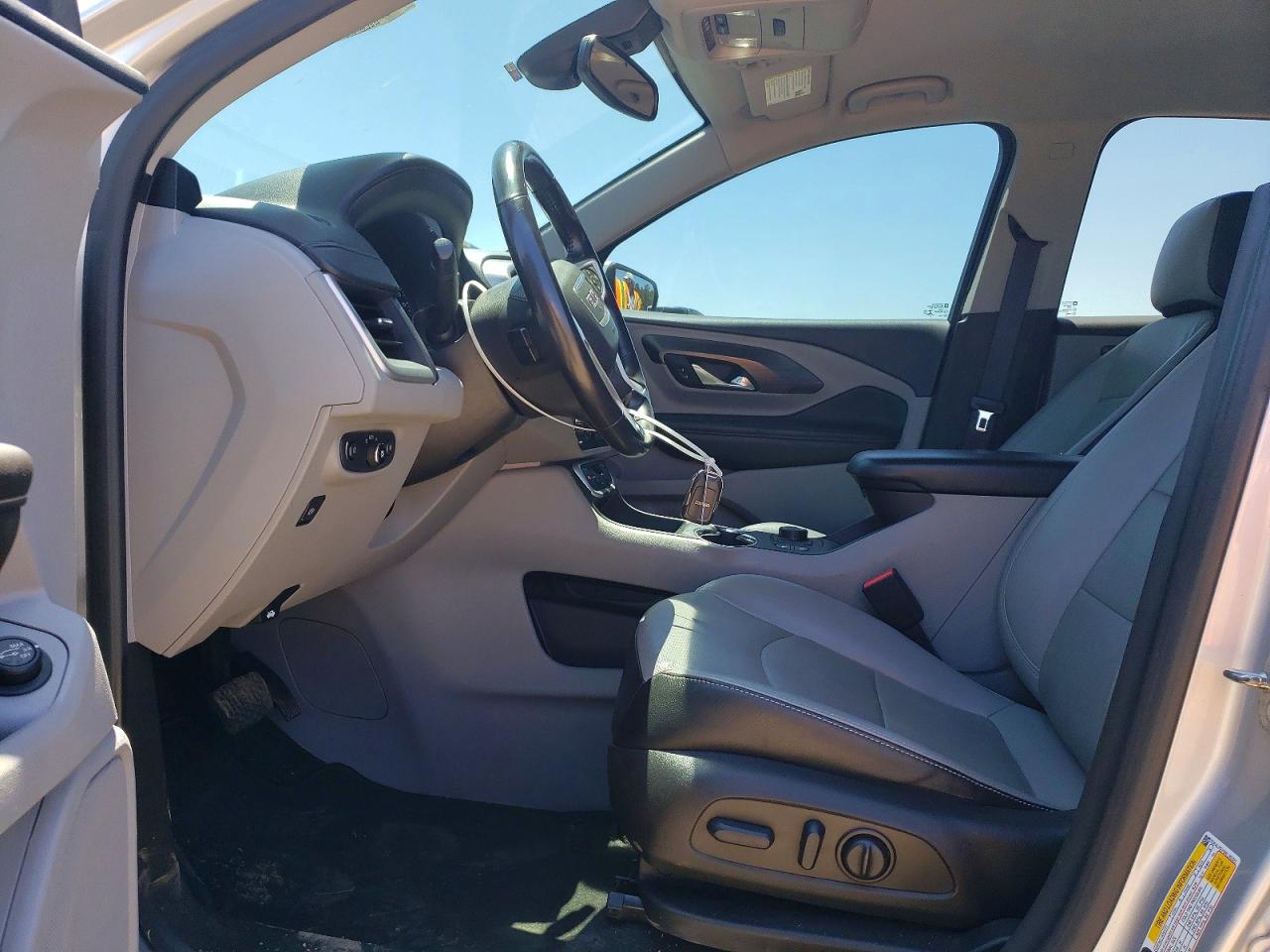 2022 GMC TERRAIN