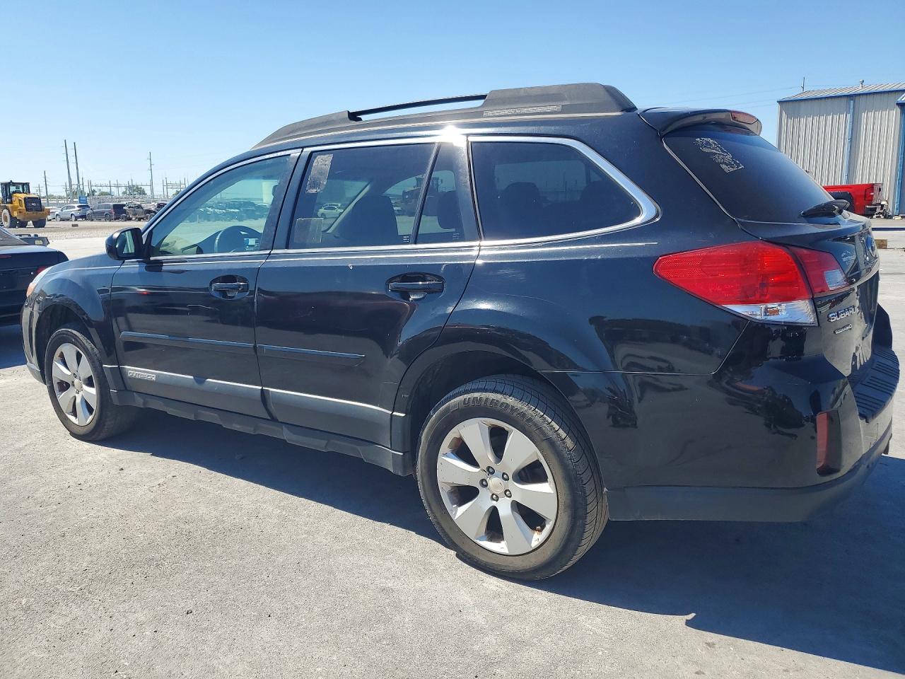 2012 SUBARU OUTBACK