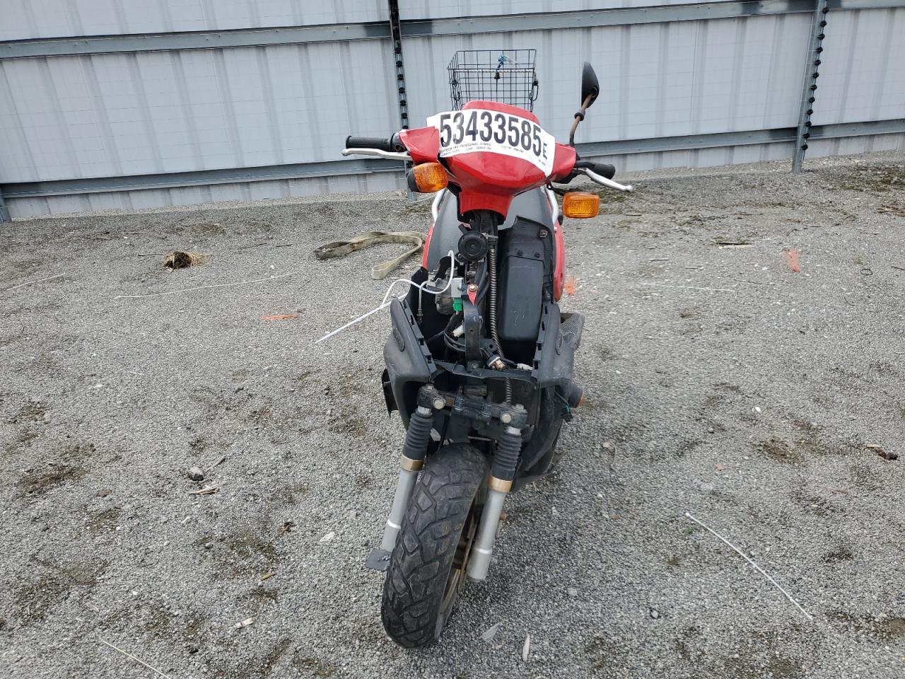 2004 YAMAHA SCOOTER