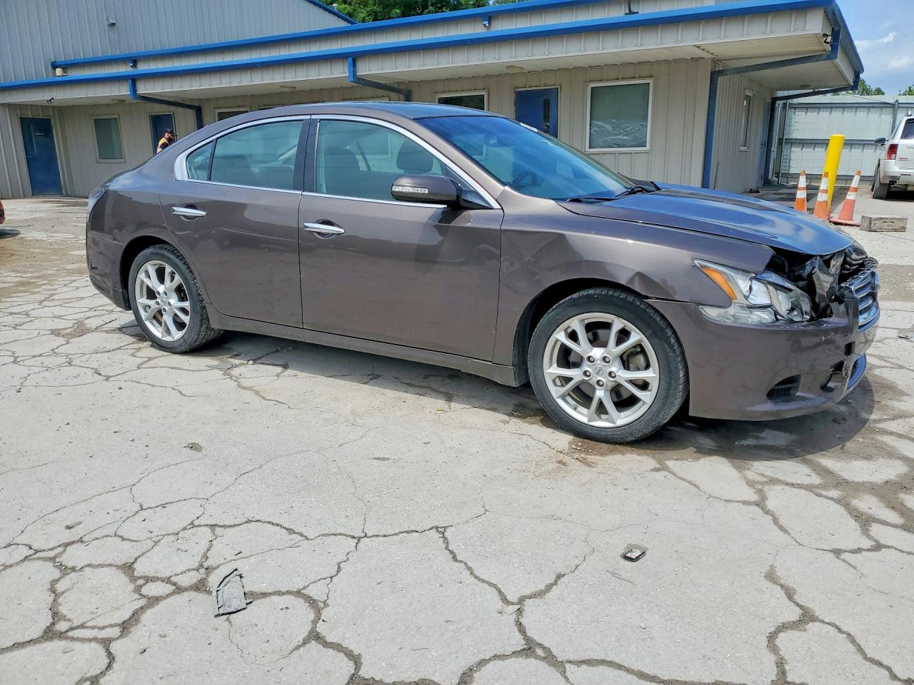 2012 NISSAN MAXIMA