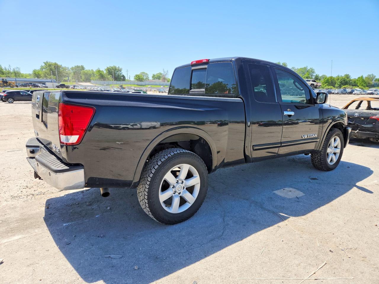 2008 NISSAN TITAN