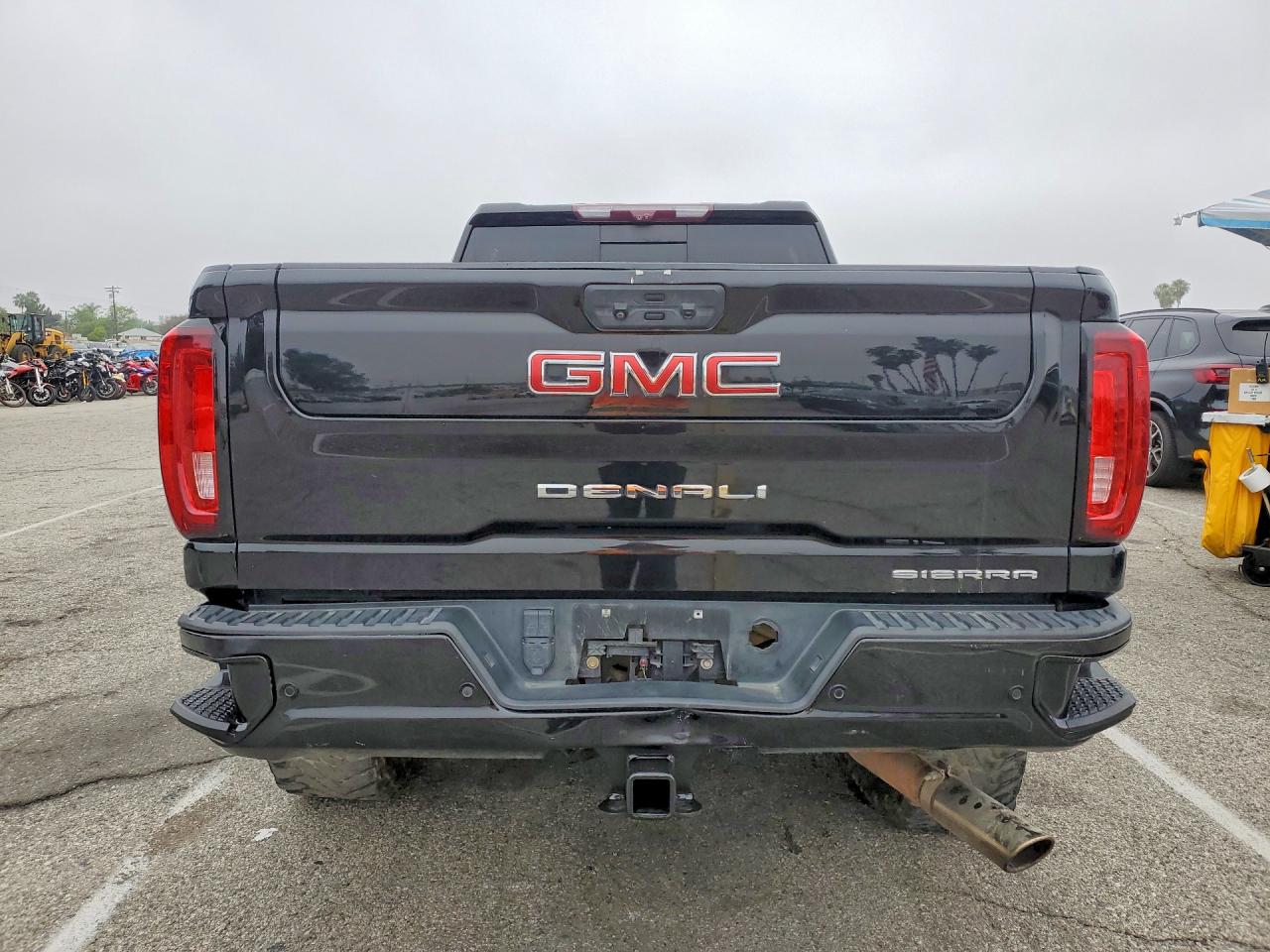 2022 GMC SIERRA