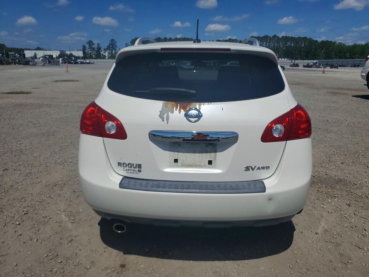 2011 NISSAN ROGUE