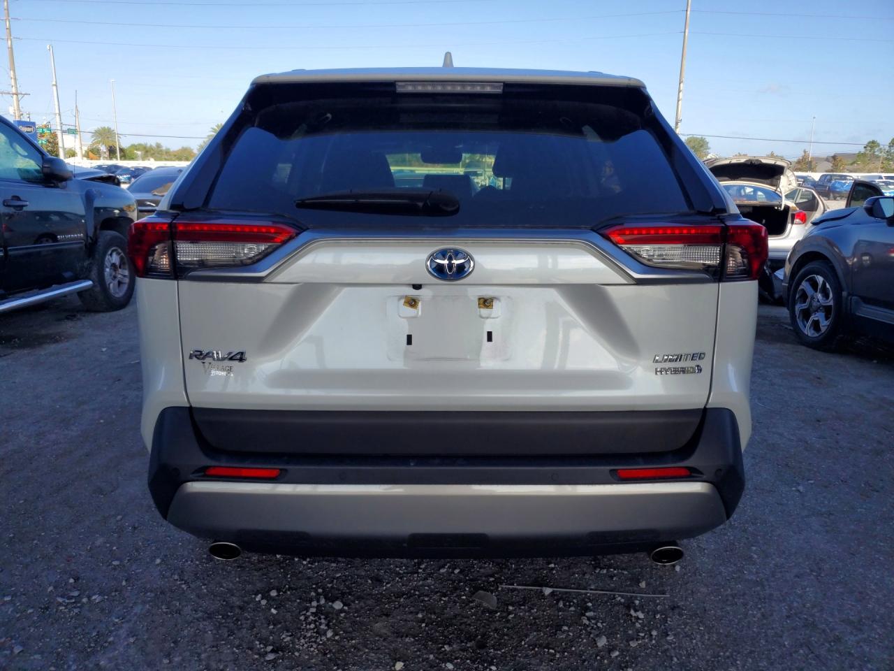 2023 TOYOTA RAV4