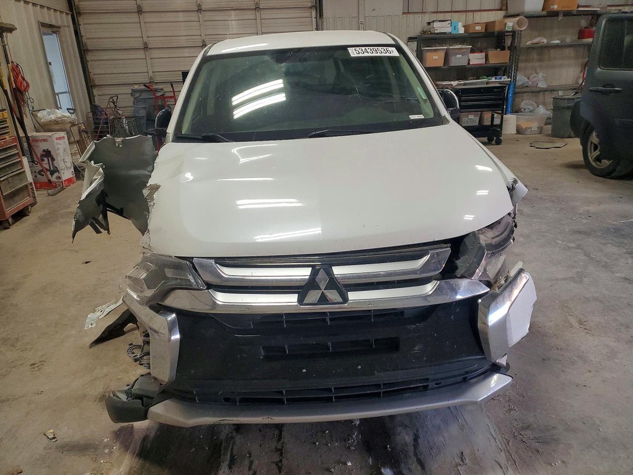 2018 MITSUBISHI OUTLANDER
