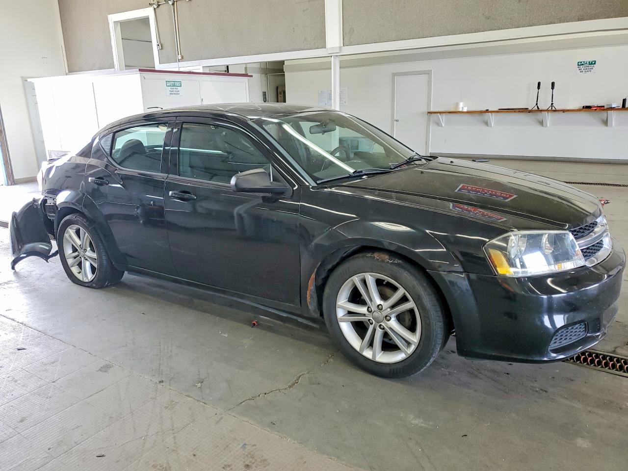 2013 DODGE AVENGER