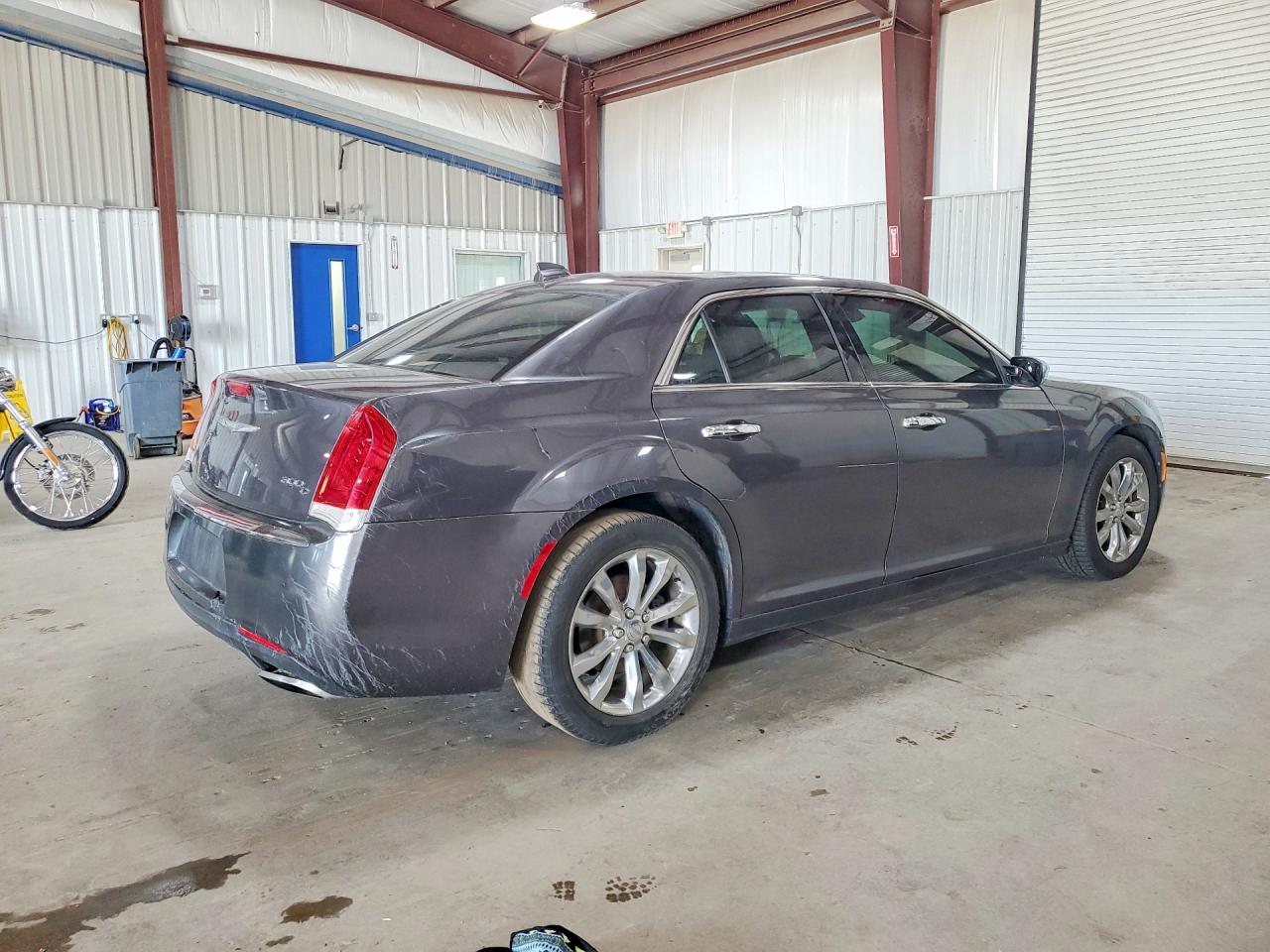 2016 CHRYSLER 300