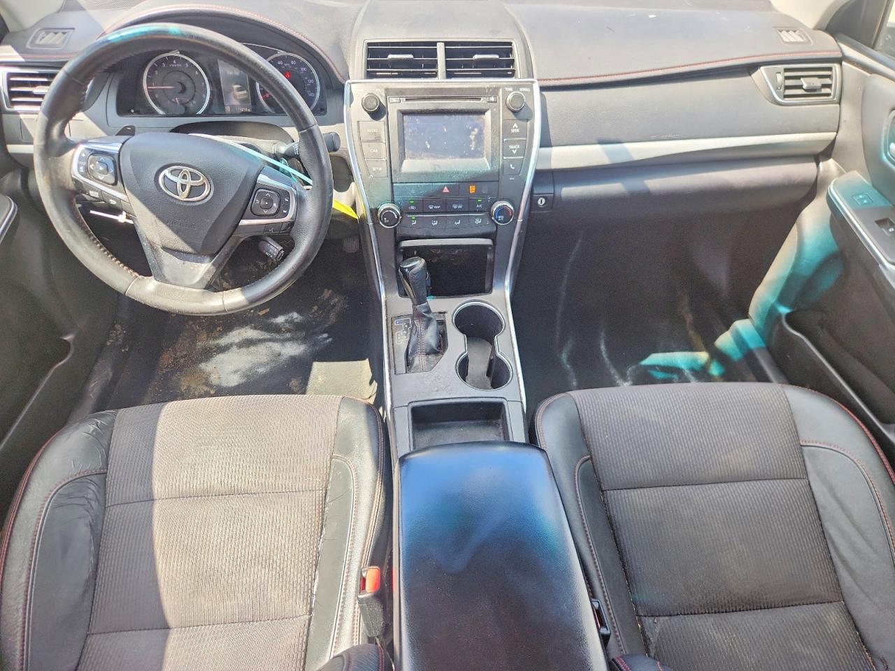 2017 TOYOTA CAMRY