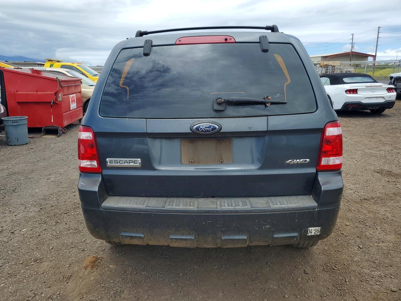 2008 FORD ESCAPE