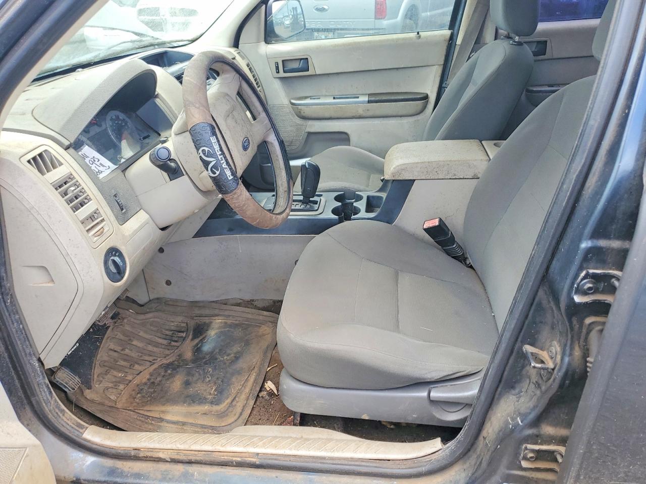 2008 FORD ESCAPE