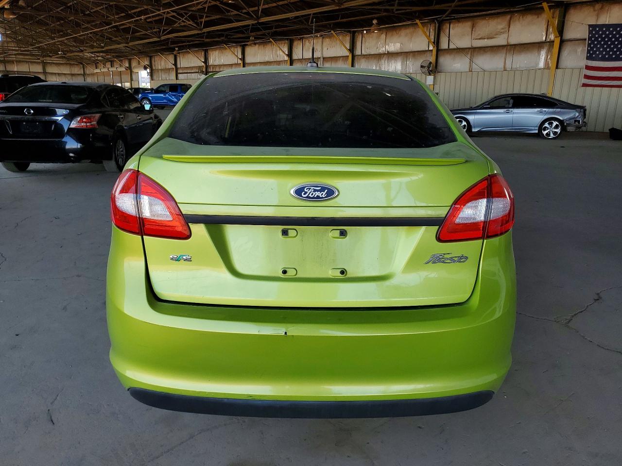 2011 FORD FIESTA