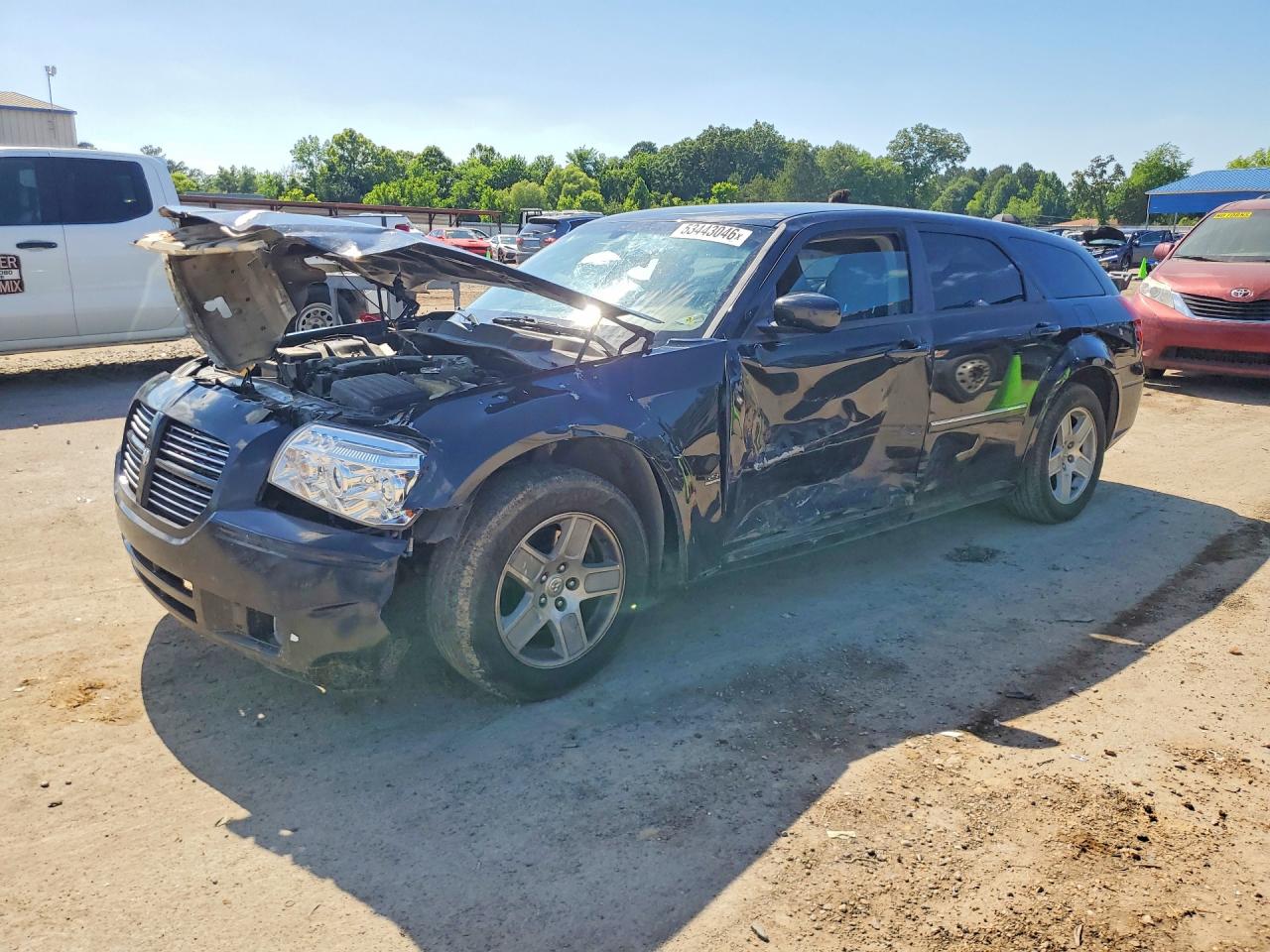 2005 DODGE MAGNUM