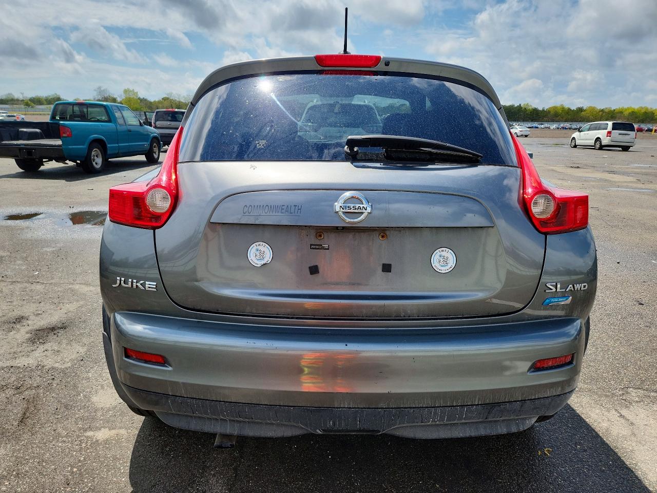 2012 NISSAN JUKE