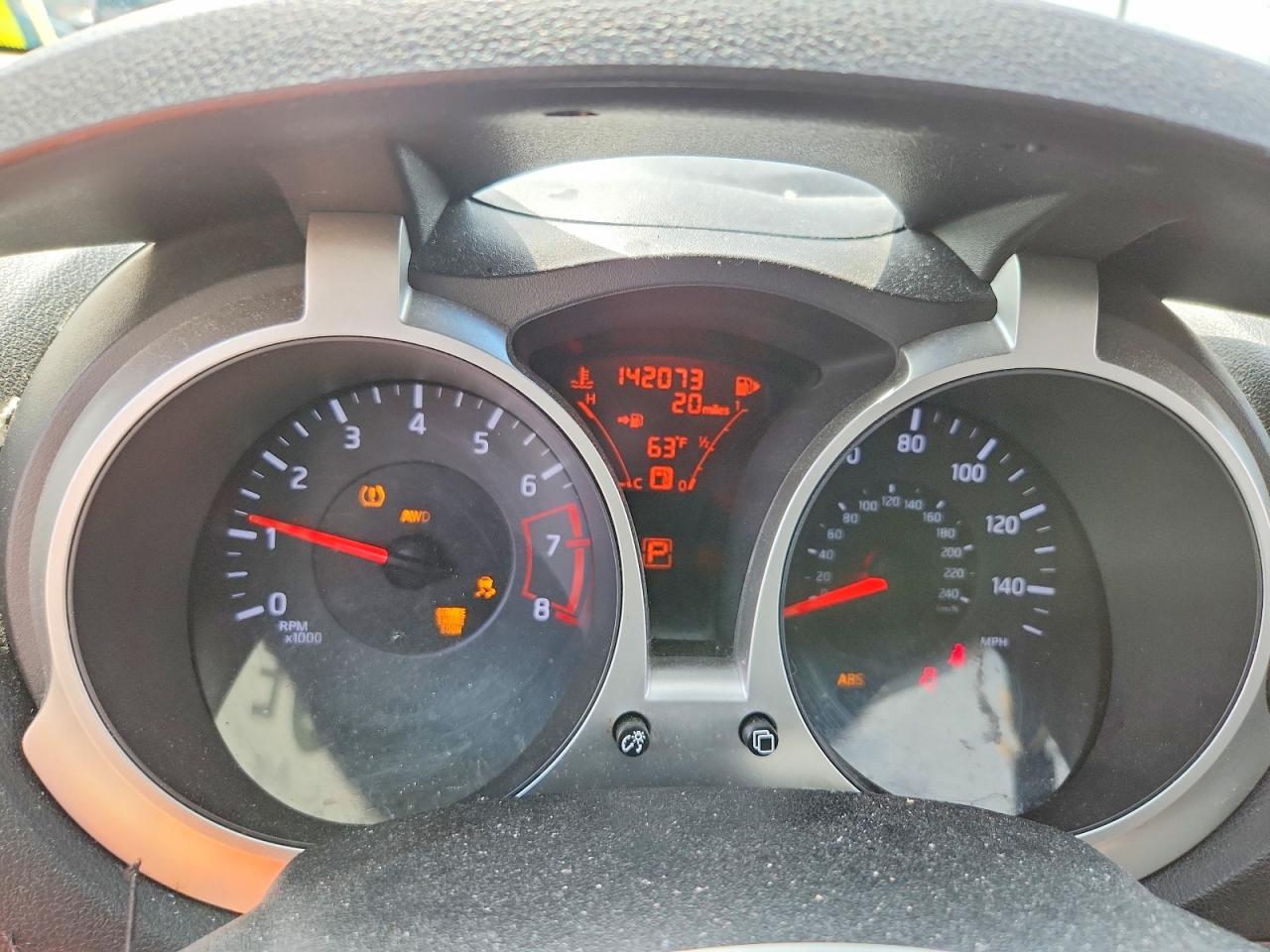 2012 NISSAN JUKE