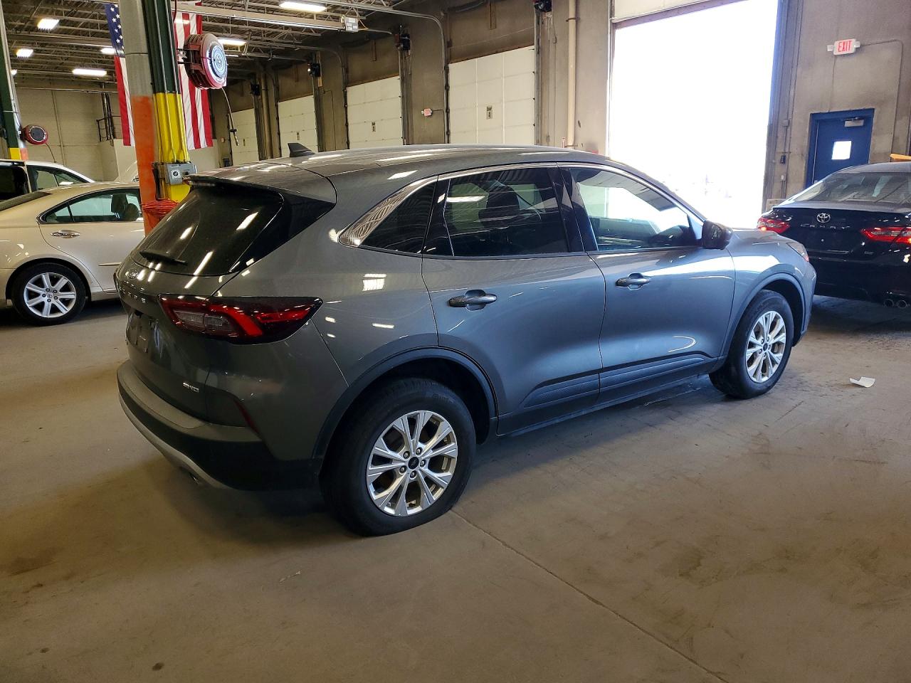 2023 FORD ESCAPE