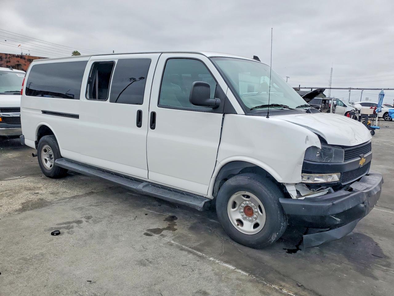 2023 CHEVROLET EXPRESS