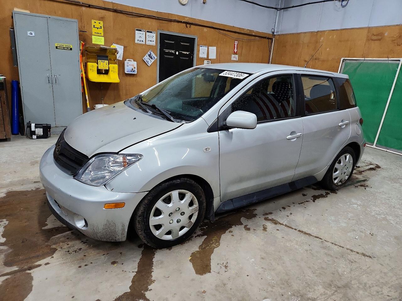 2005 SCION XA