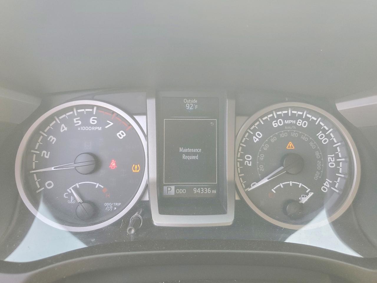 2017 TOYOTA TACOMA