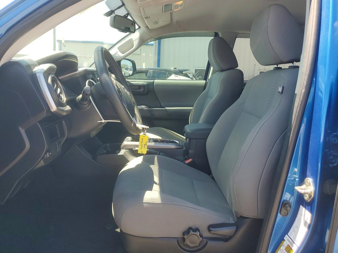 2017 TOYOTA TACOMA