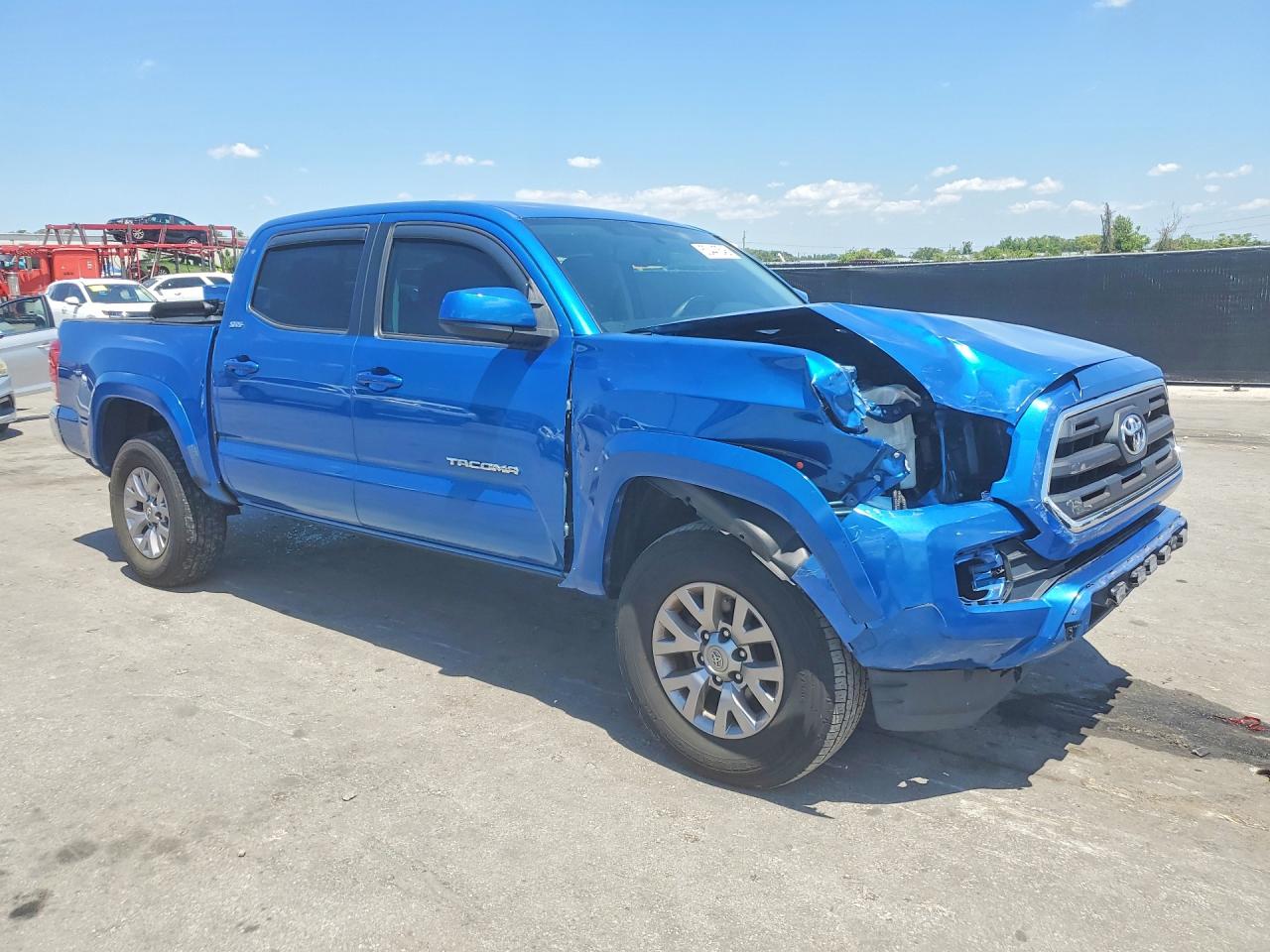 2017 TOYOTA TACOMA