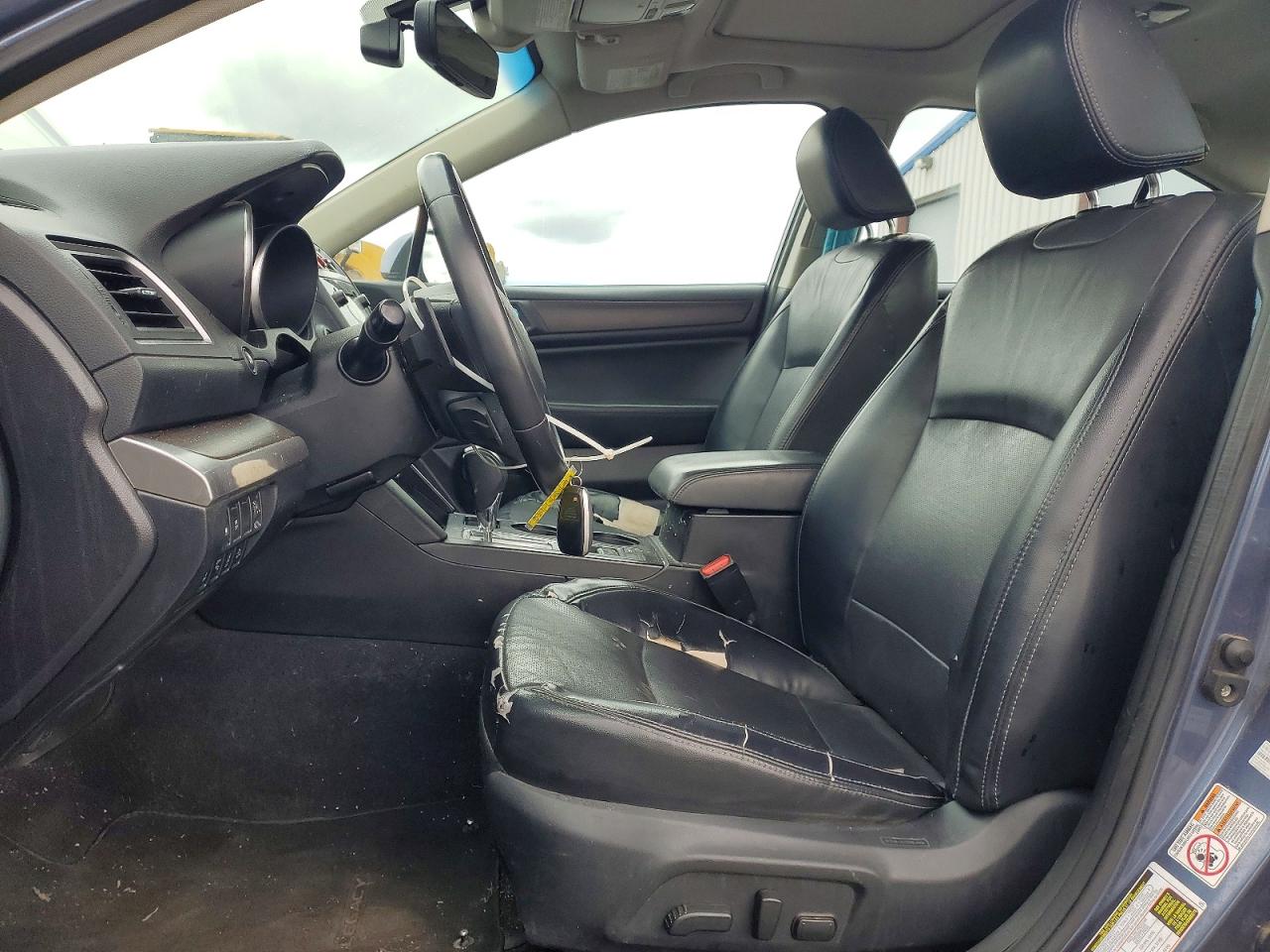 2017 SUBARU LEGACY