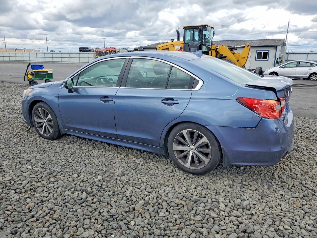 2017 SUBARU LEGACY