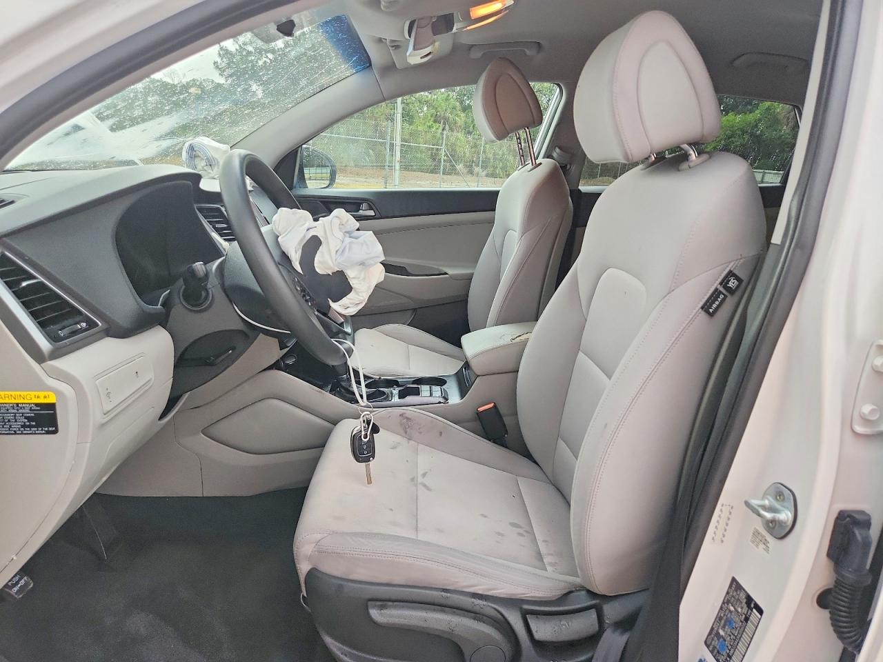 2017 HYUNDAI TUCSON