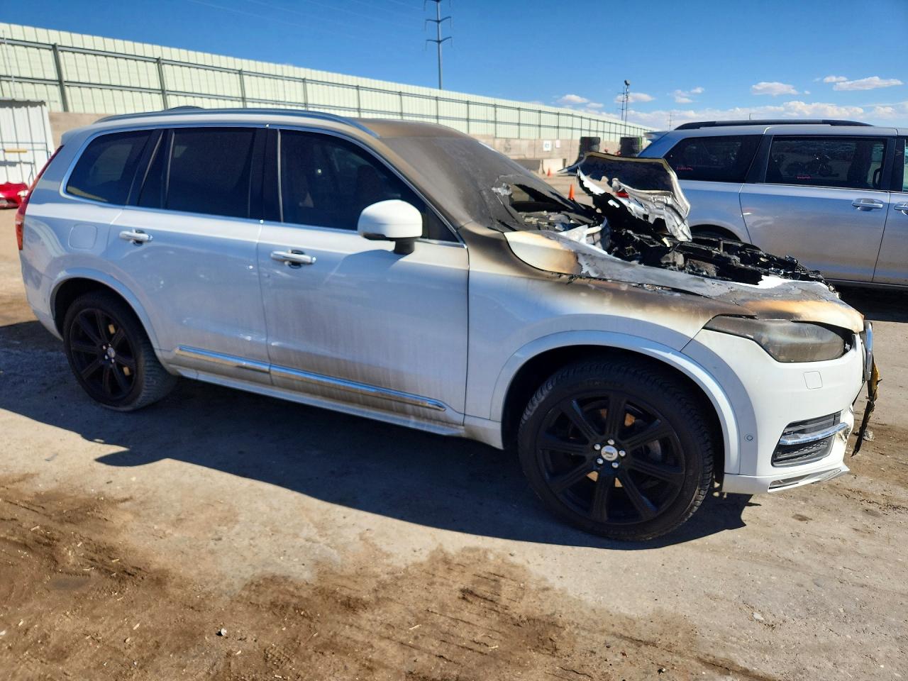 2018 VOLVO XC90