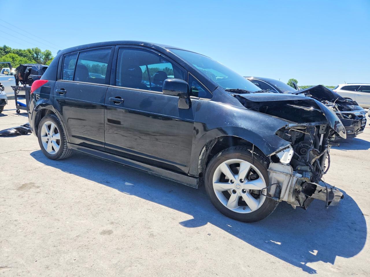 2012 NISSAN VERSA