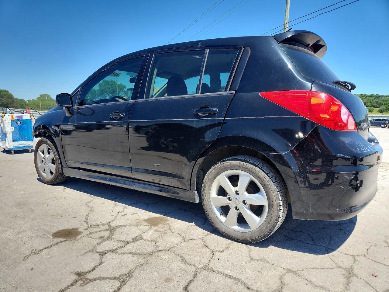 2012 NISSAN VERSA