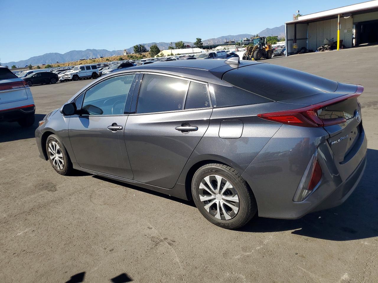 2020 TOYOTA PRIUS