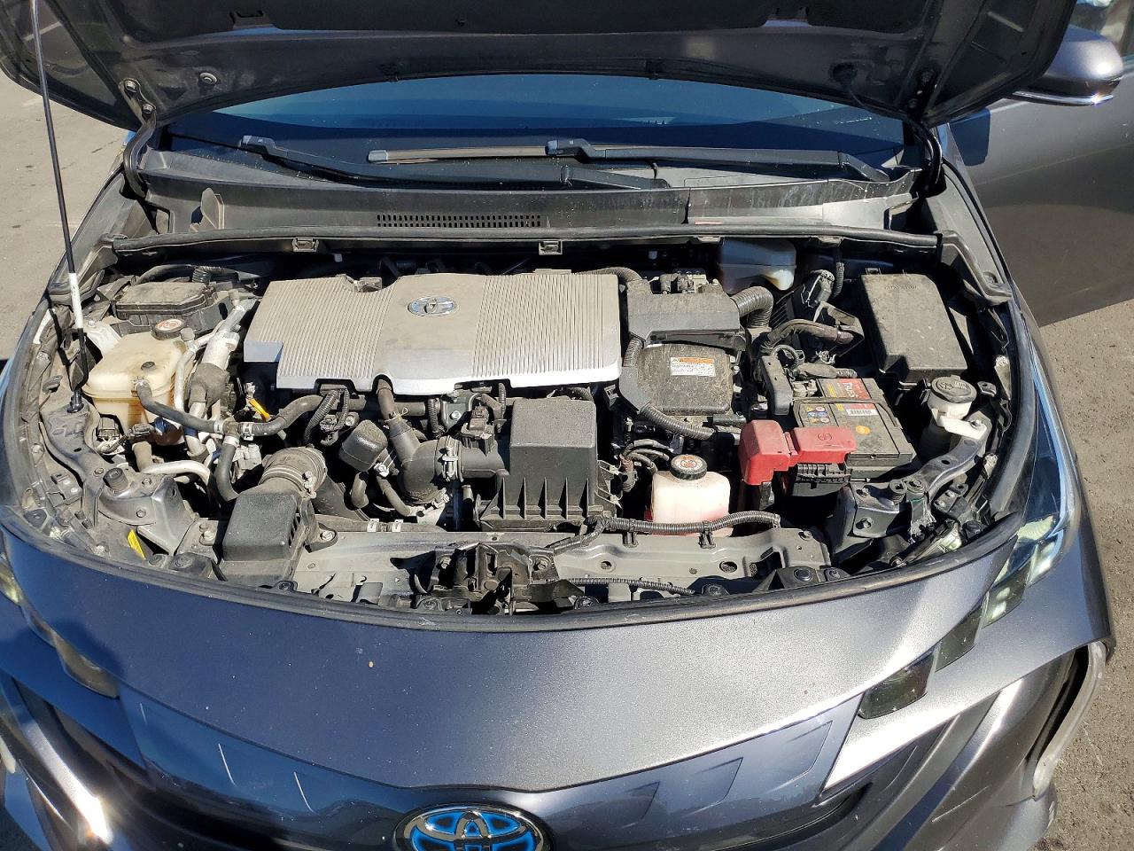 2020 TOYOTA PRIUS