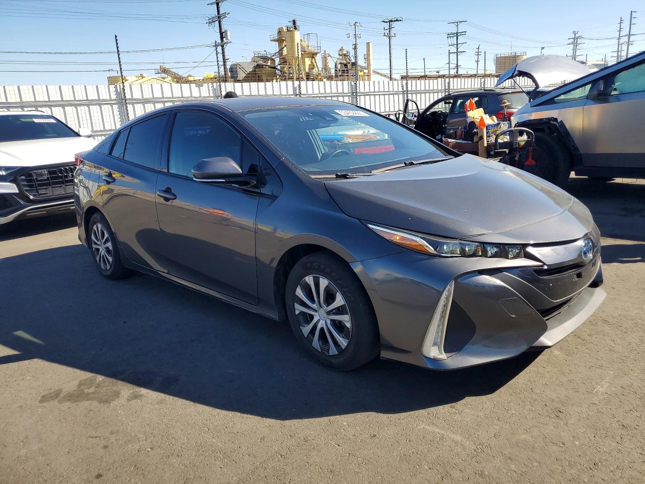2020 TOYOTA PRIUS