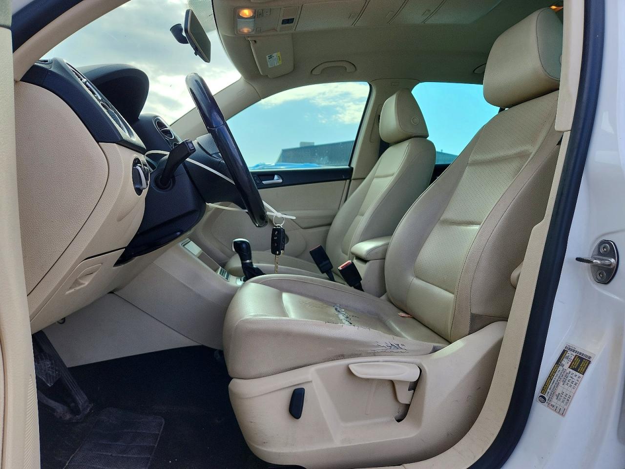 2013 VOLKSWAGEN TIGUAN
