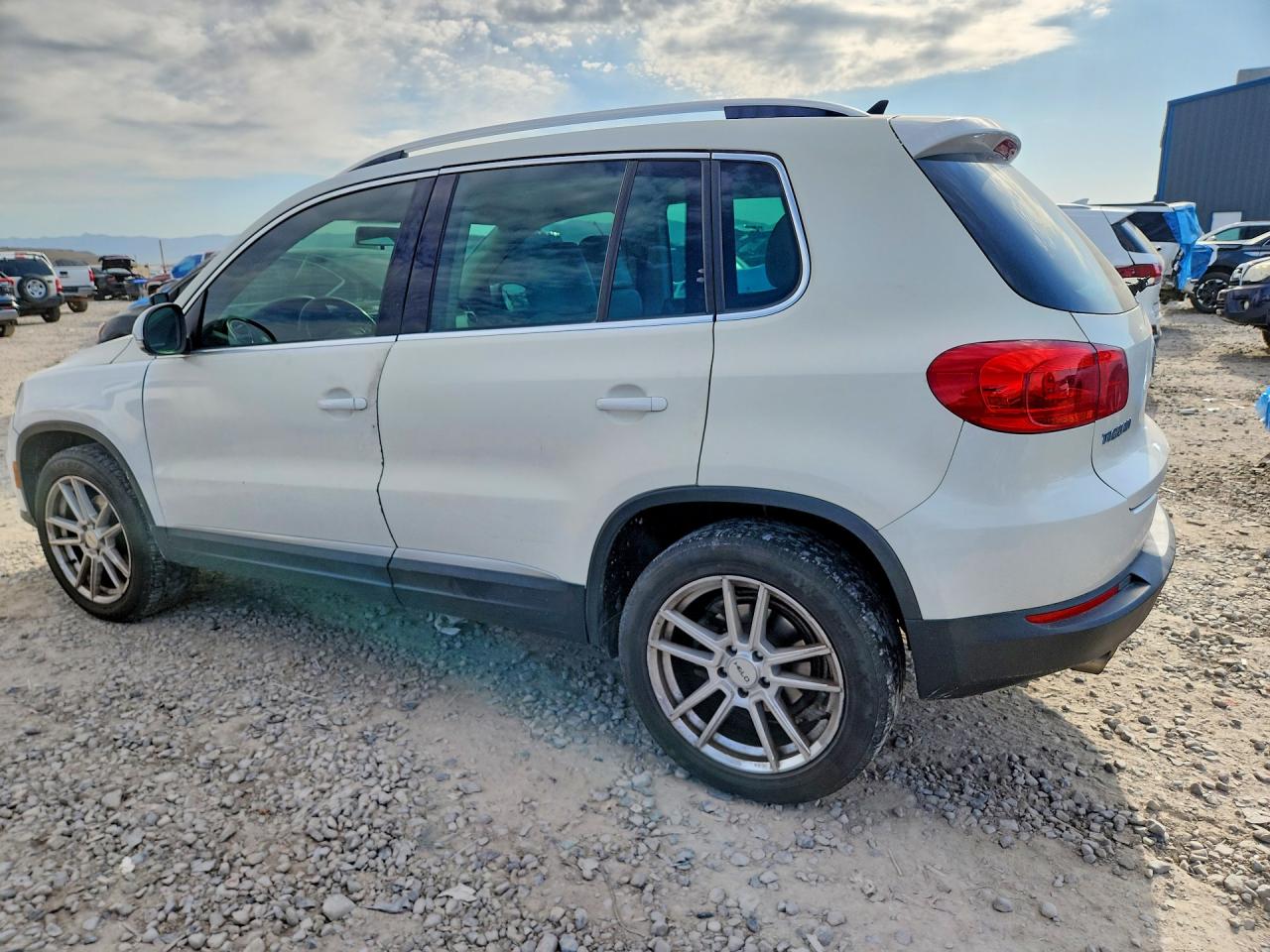 2013 VOLKSWAGEN TIGUAN