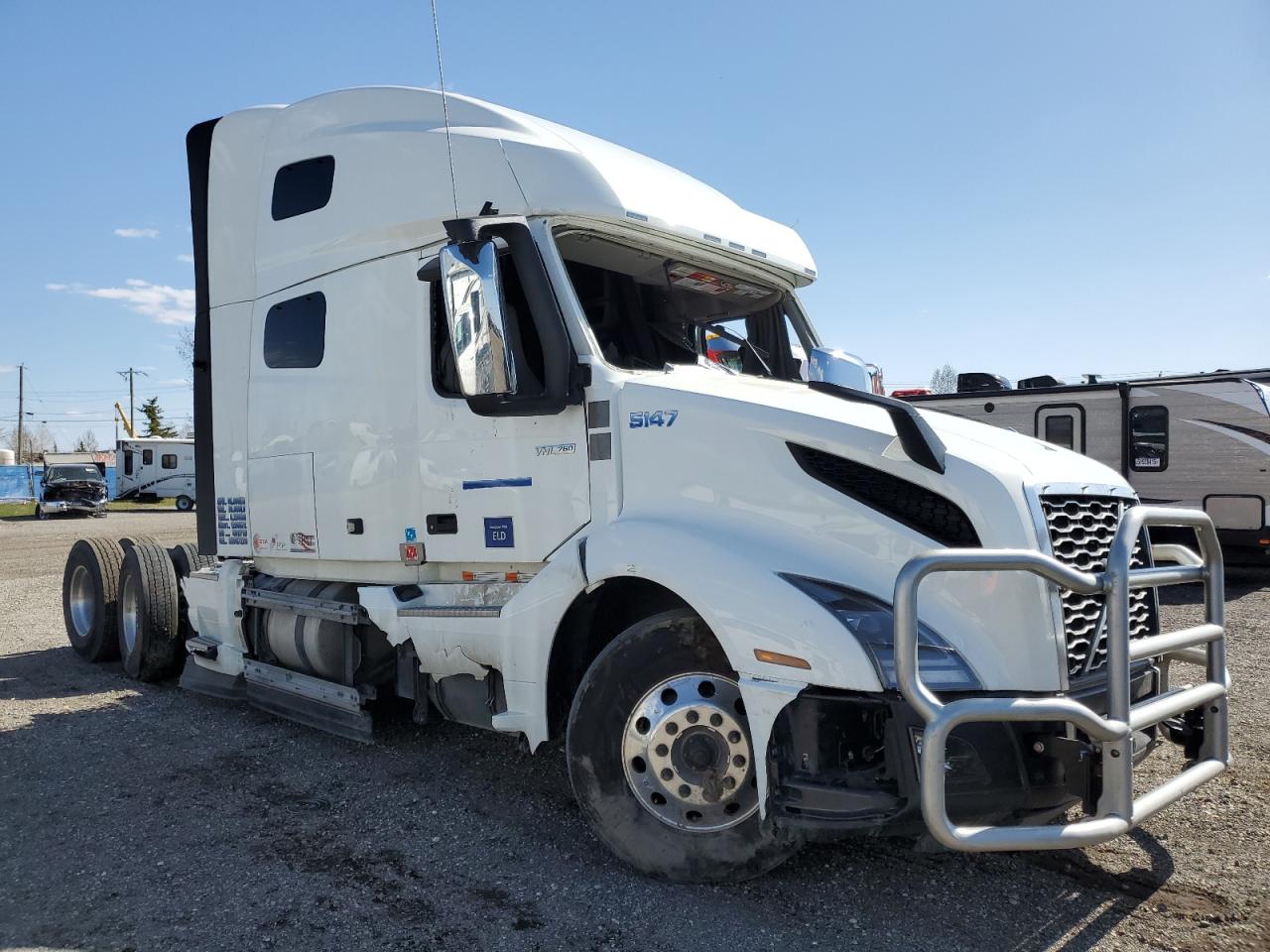 2025 VOLVO VN