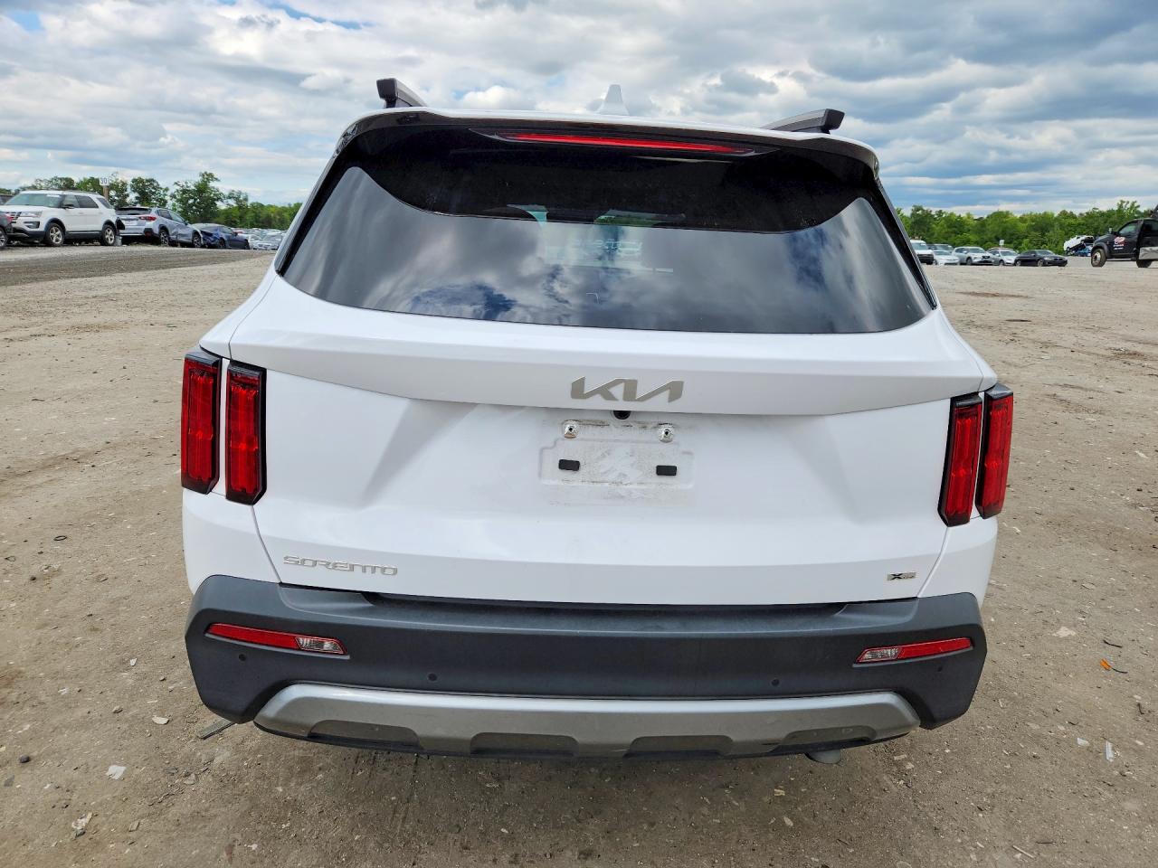 2023 KIA SORENTO